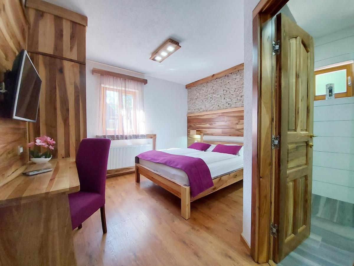 Plitvice Etno House I Bed & Breakfast Plitvička Jezera Exterior foto