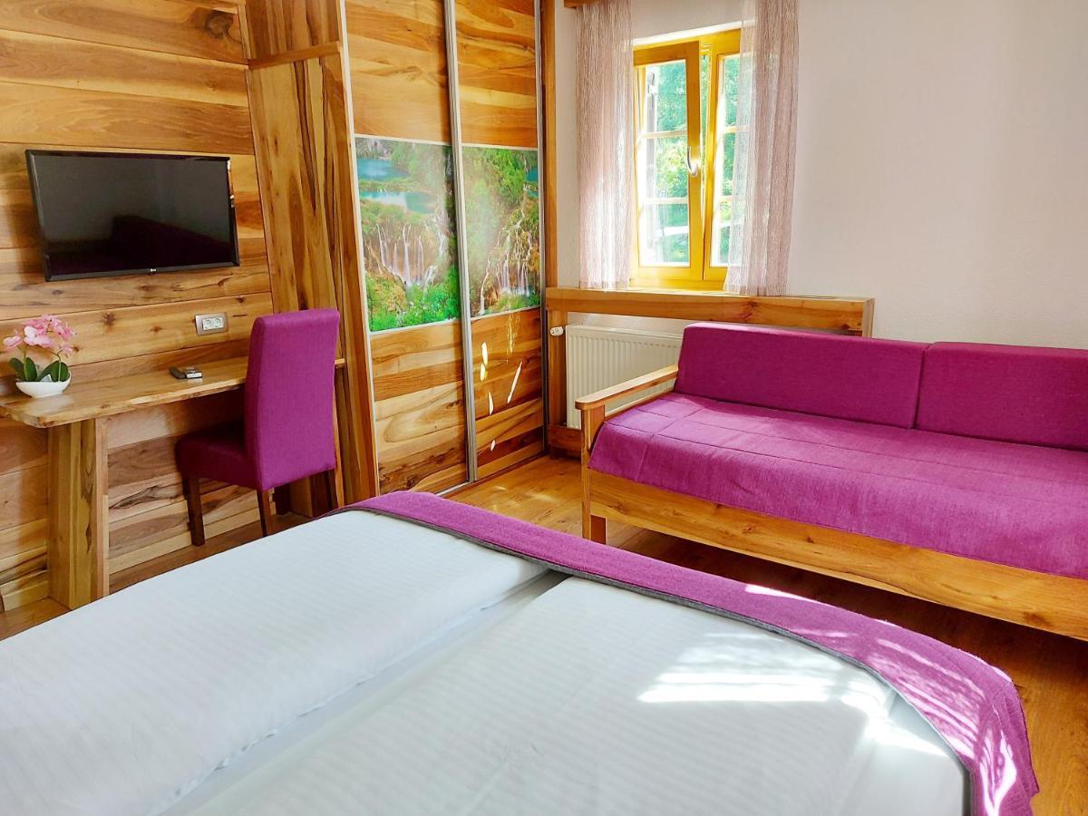 Plitvice Etno House I Bed & Breakfast Plitvička Jezera Exterior foto