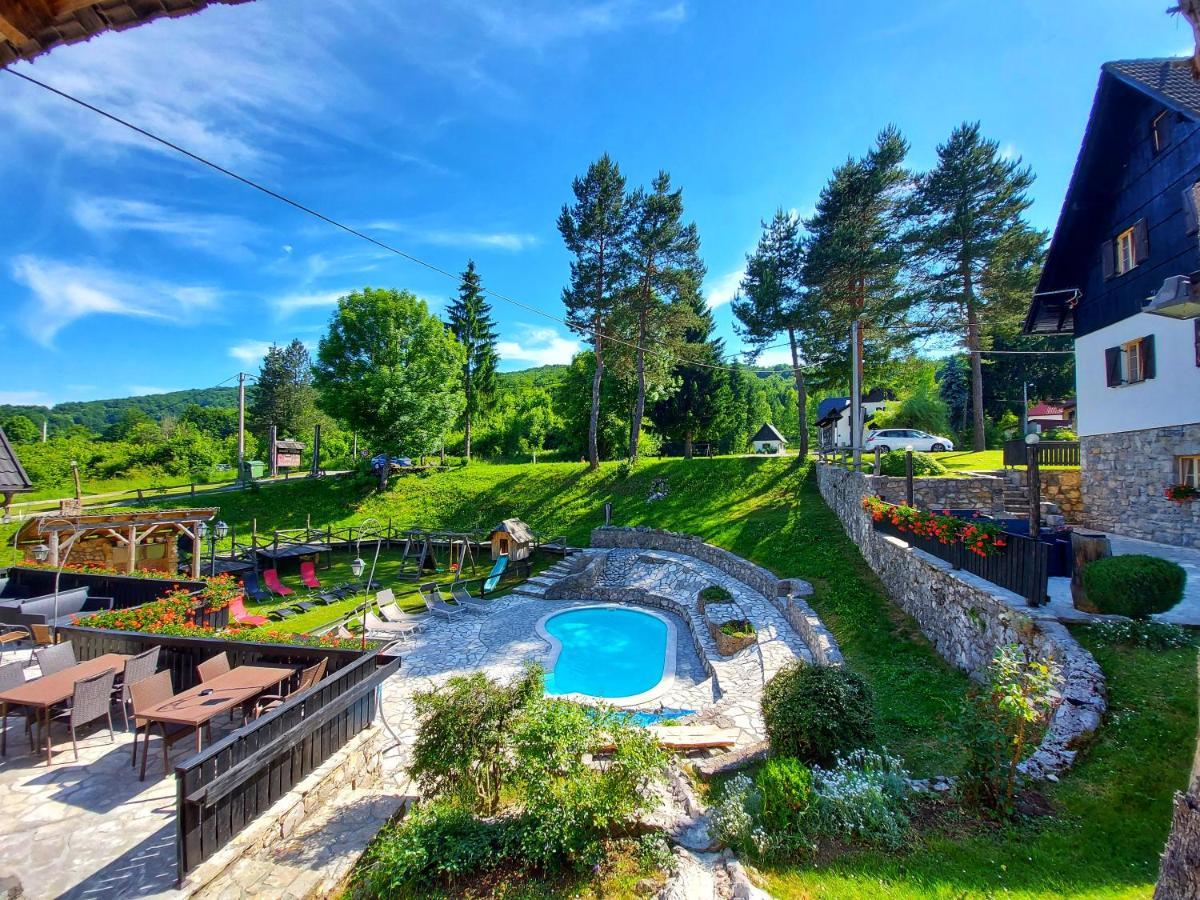 Plitvice Etno House I Bed & Breakfast Plitvička Jezera Exterior foto